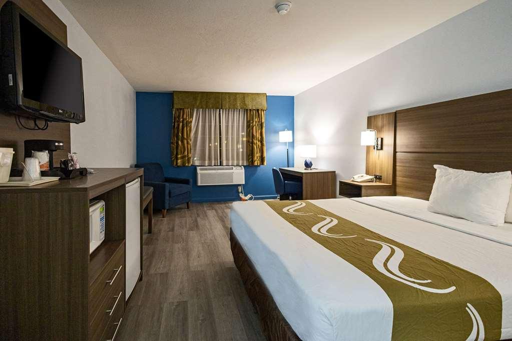 Quality Inn & Suites Tulare Chambre photo